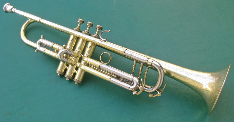 Buescher Trumpet model 235